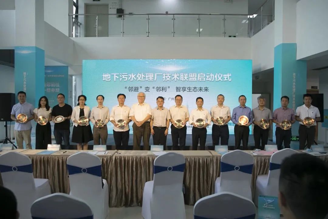 1681462014929832.jpg 2a74ac708d5ba73b4da45da772adaa8d.jpg